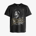 Polera Acid wash efecto desgastado Michael Jackson con gráfica de concierto y firma dorada  Edicion Biopic 2026