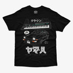 Polera Negra Yamaha DXY Sintetizador y auto Toyota Trueno de japon 1983 diseno inspirado en japon de los ochenta