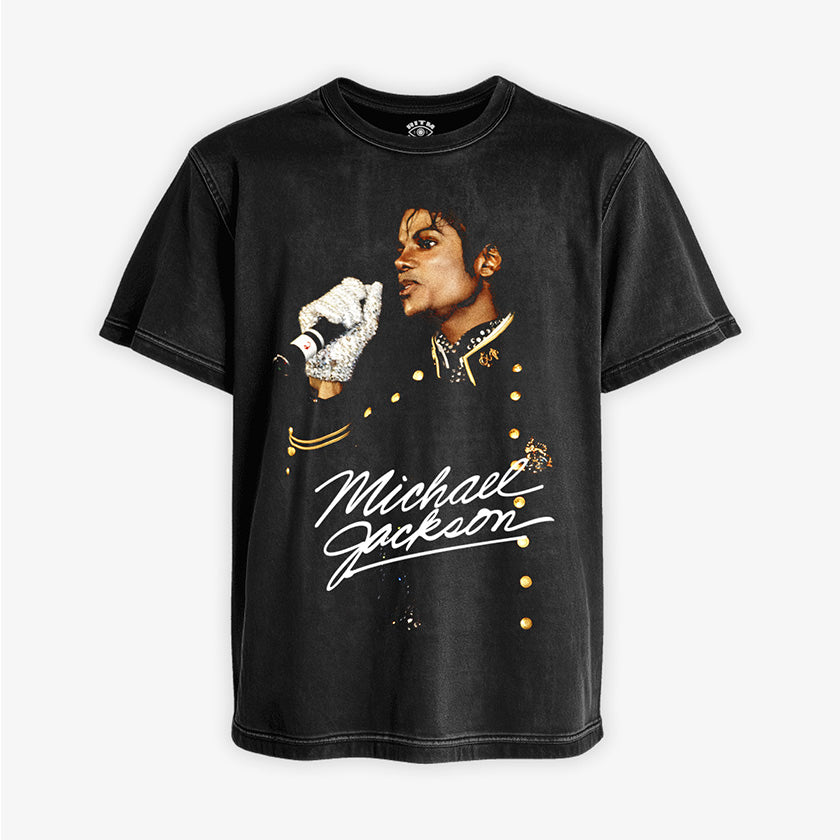 Polera negra acid con foto de Michael Jackson cantando guante plateado y chaqueta militar con botones dorados Firma MJ Exclusivo Ritmoculto
