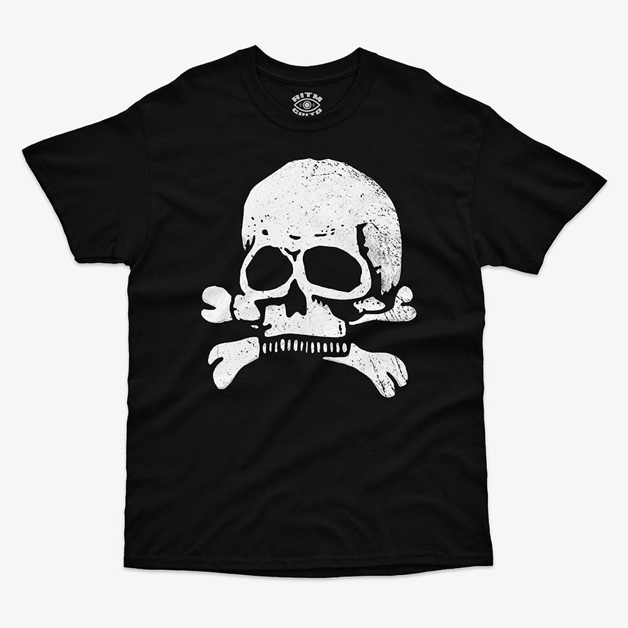 Polera negra calavera blanca vintage huesos cruzados James Hetfield Metallica efecto desgastado Ritmoculto