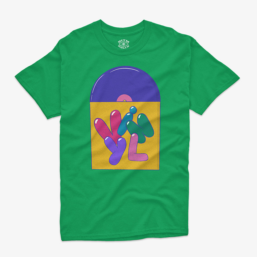 Polera verde diseño VINYL estilo retro pop art con letras infladas y disco de vinilo en portada