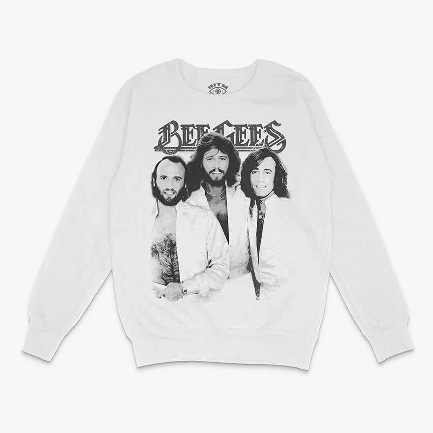 Poleron Blanco Bee Gees Exclusivo Ritmoculto que muestra una foto de los hermanos Gibb y el logo de la banda