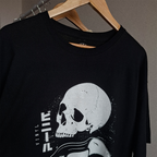Polera Vinyl Forever | Calavera & Vinilo Japonés