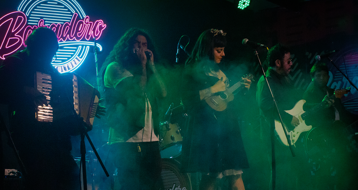 Rockabilly directo del Sur de Chile: Conoce el ritmo de Marilyn Monstruo Band!