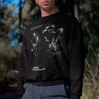 hombre usando poleron polo negro de john coltrane exclusivo de ritmoculto